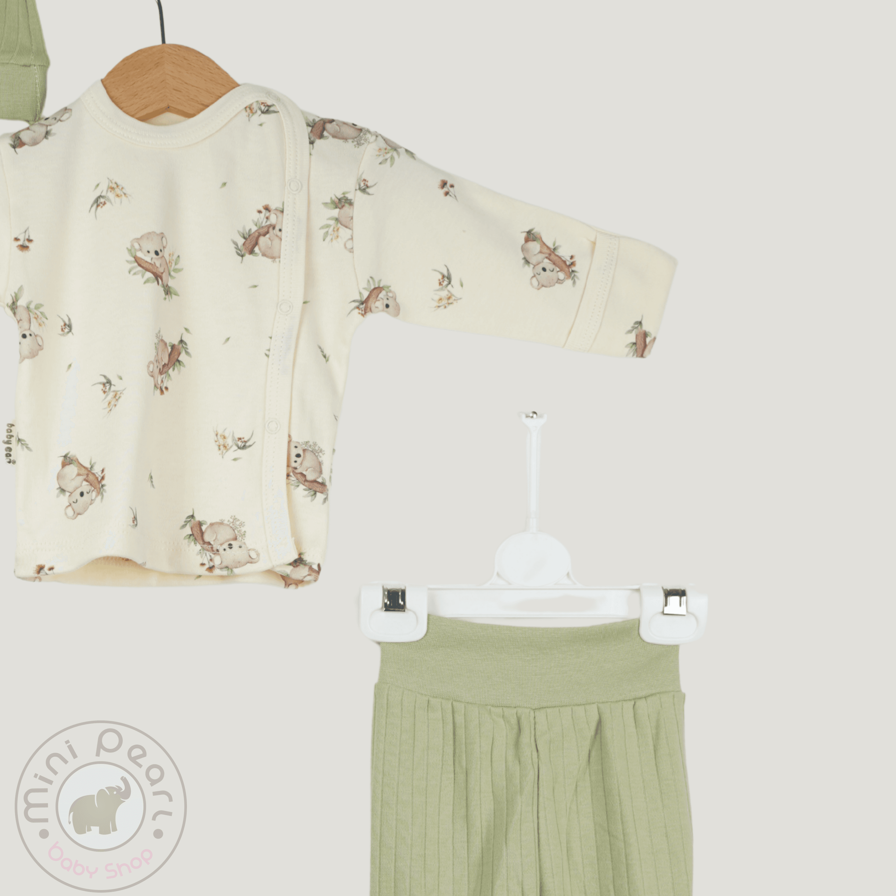 Baby 3er Set – Creme-Beige mit Blumenprint & Mütze