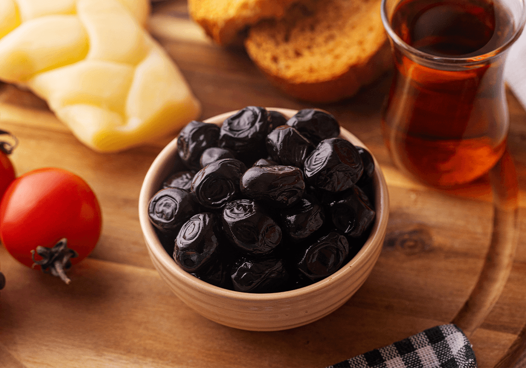 Gemlik Yağlı Sele Siyah Zeytin