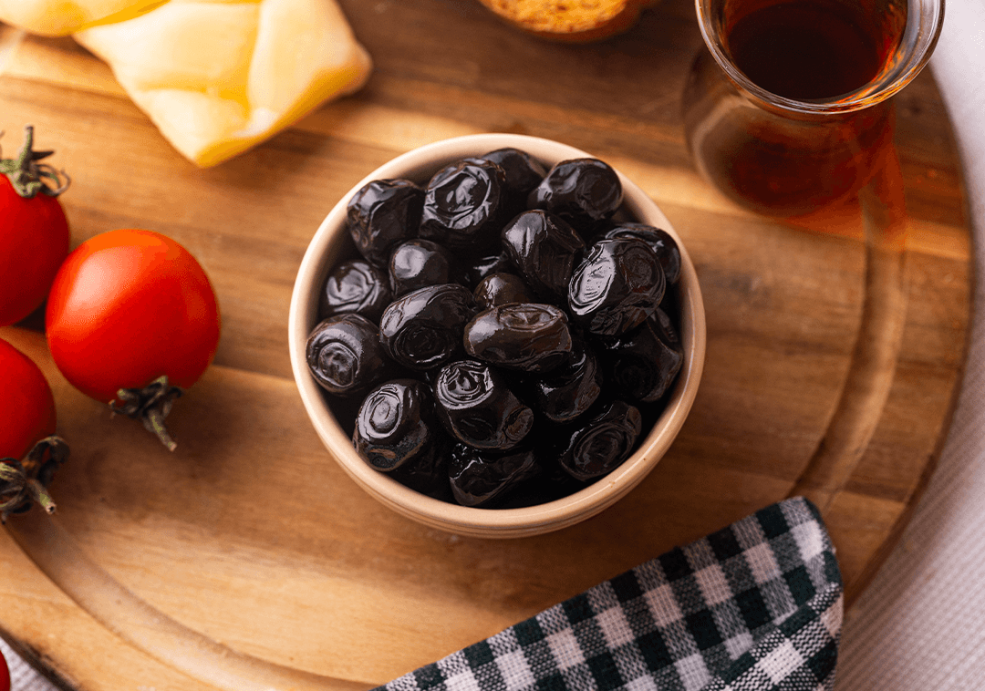Gemlik Yağlı Sele Siyah Zeytin