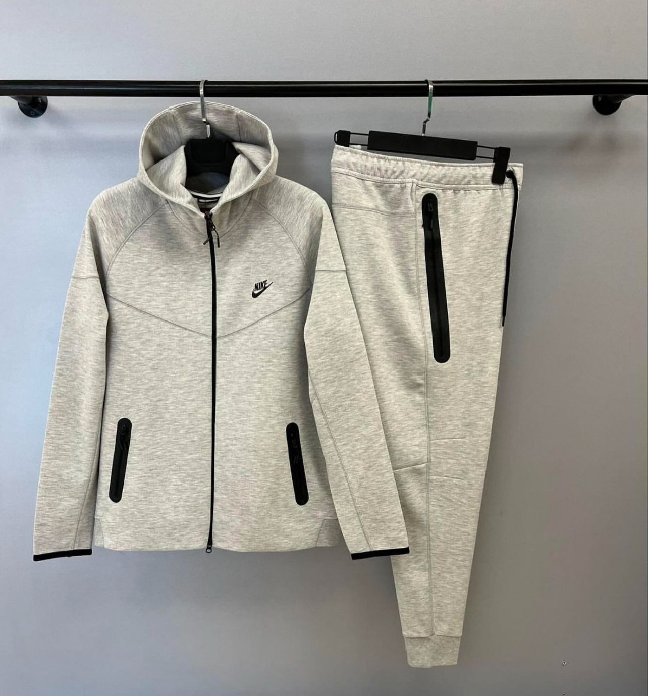 Nike Tech Fleece 