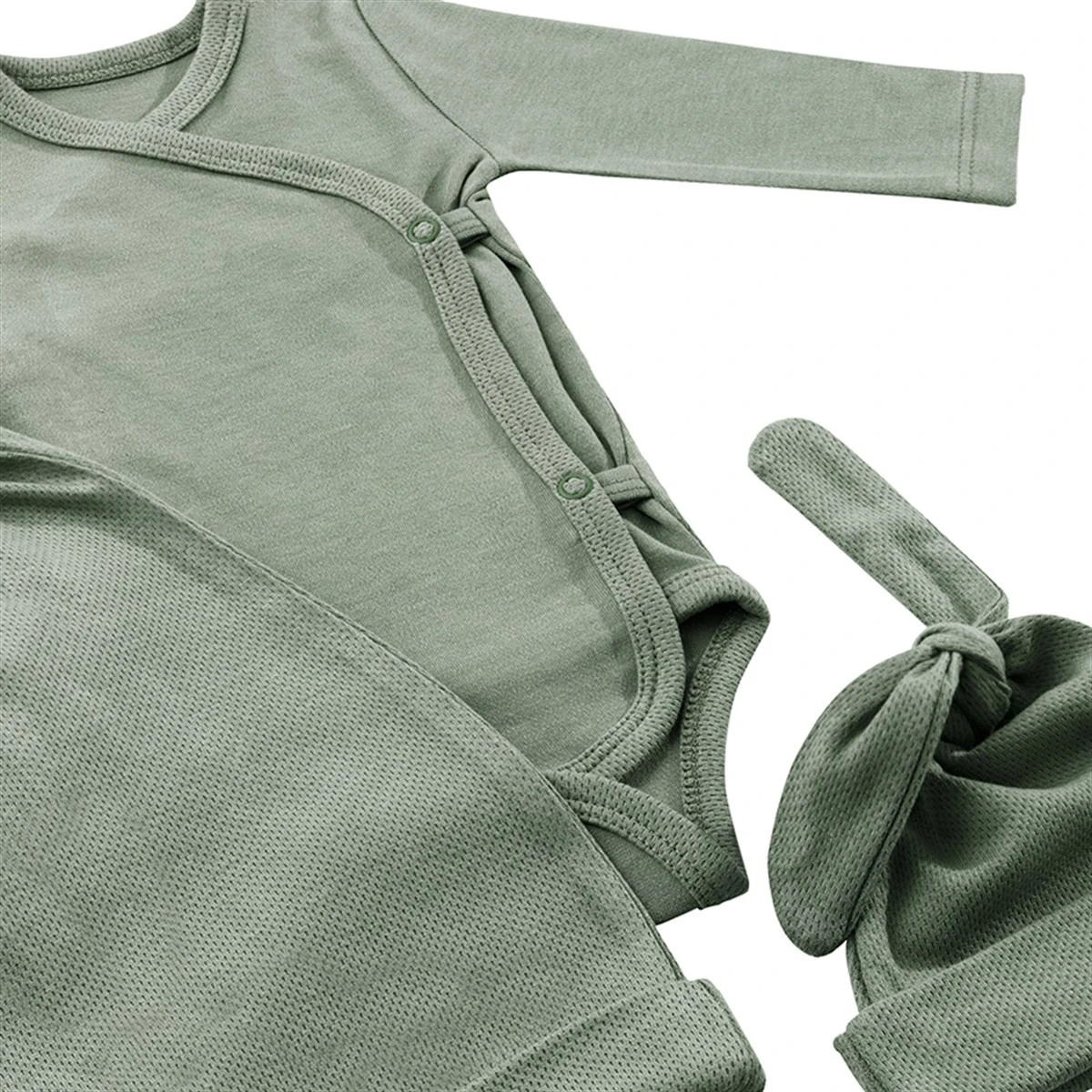 Plum Organisches Neugeborenen Spital Erstausstattungsset 7 tlg