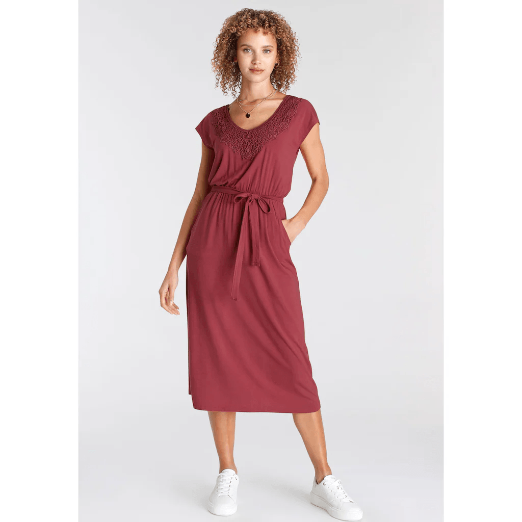 Kleid Mit Bindegürtel mattrot