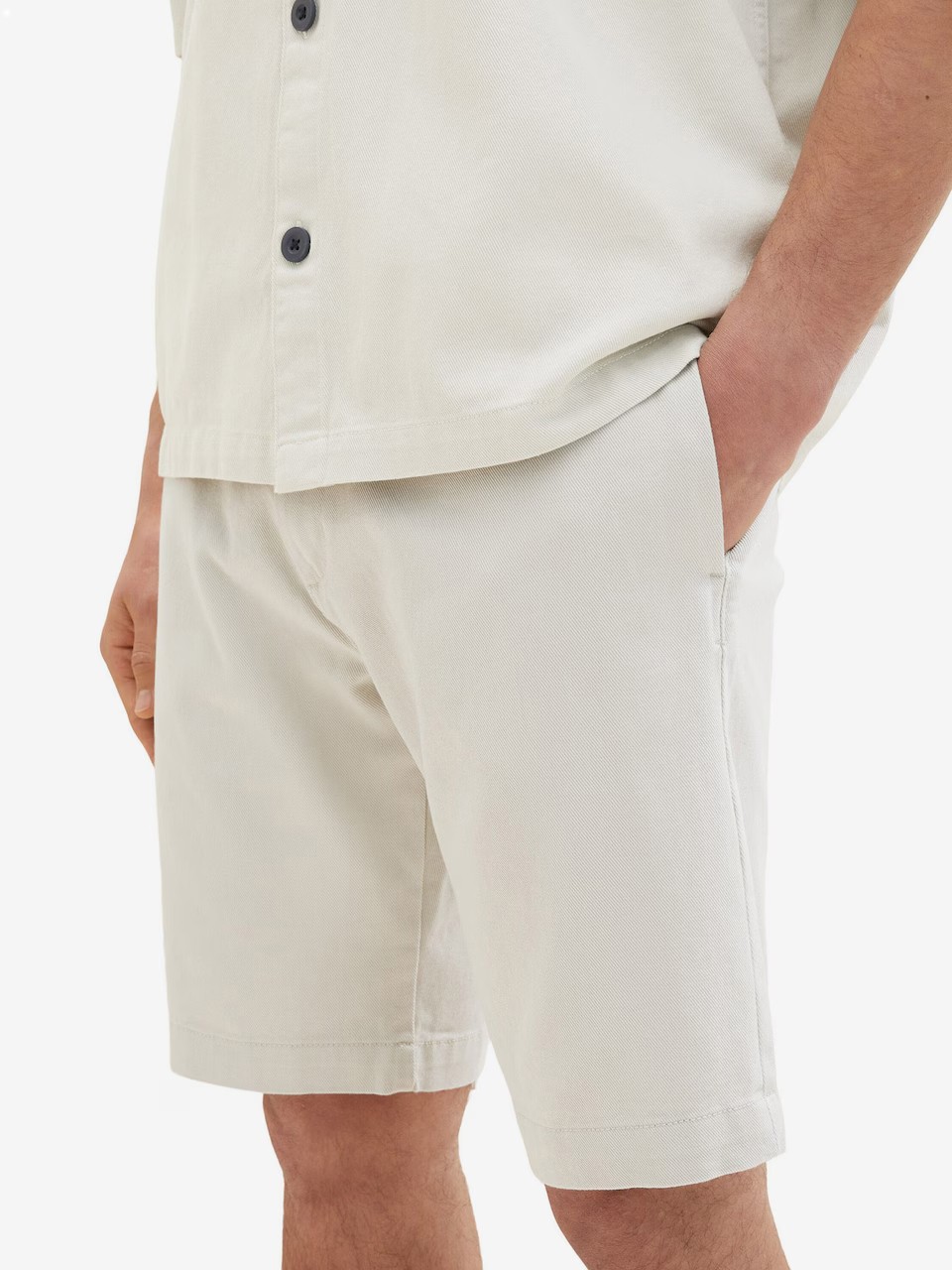 Regular Chinohose Sommerliche Farbe Beige