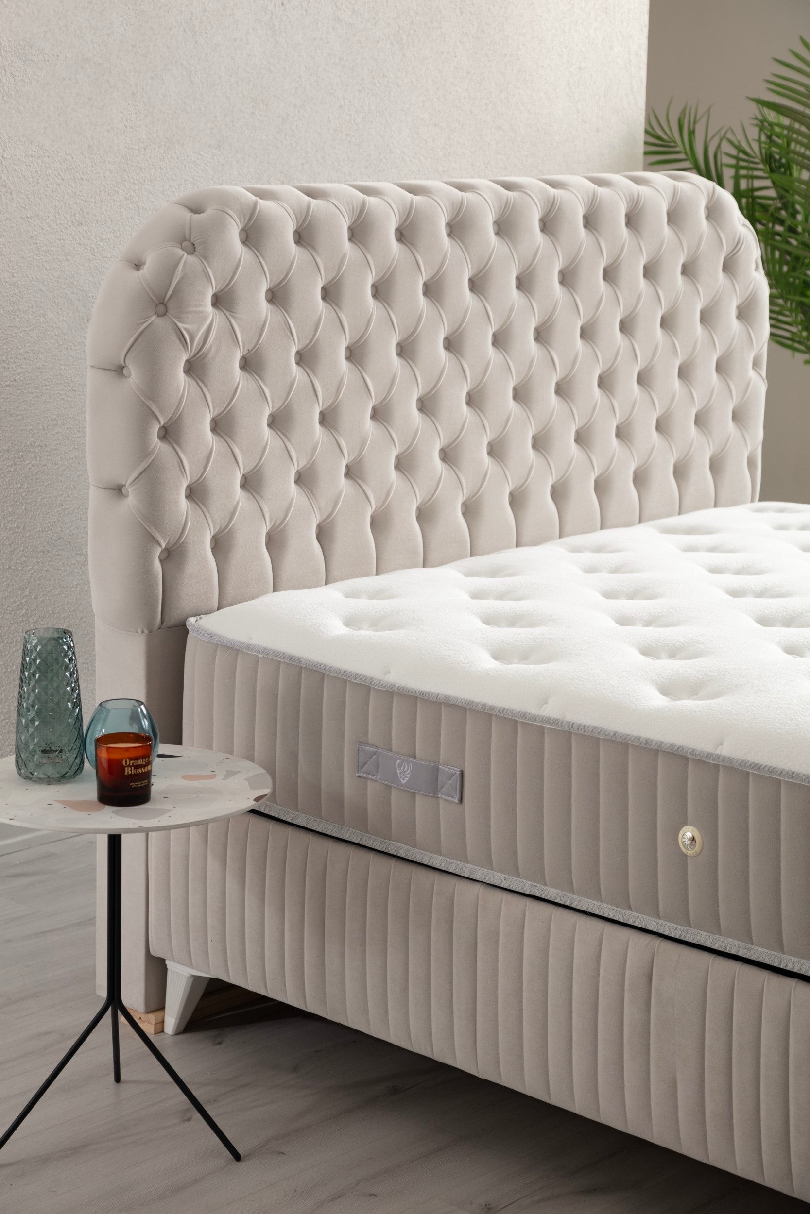 ALYA Boxspringbett mit Bettkasten inklusive Bett und Aufbauservice