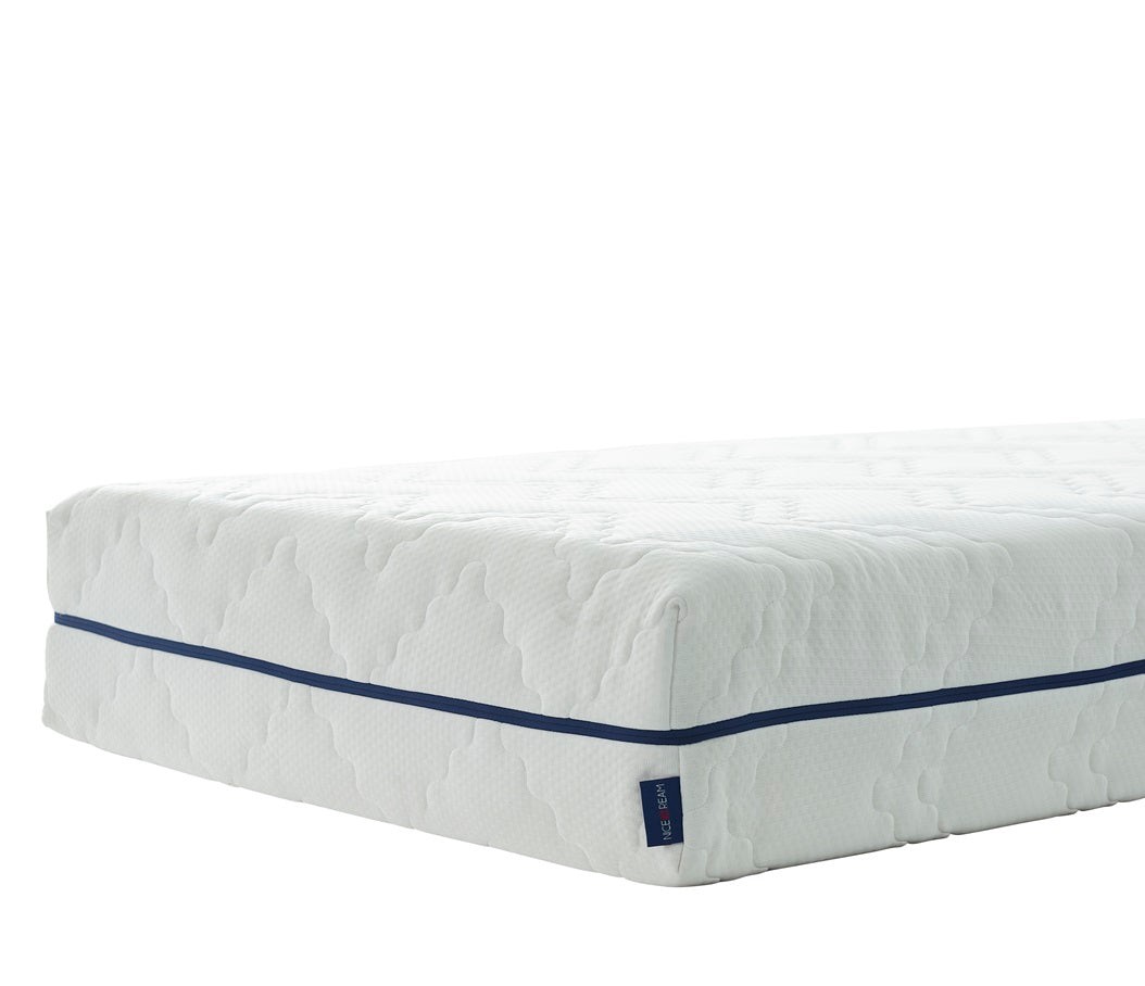 Magnolia Boxspringbett mit Bettkasten inkl. Matratze + Topper