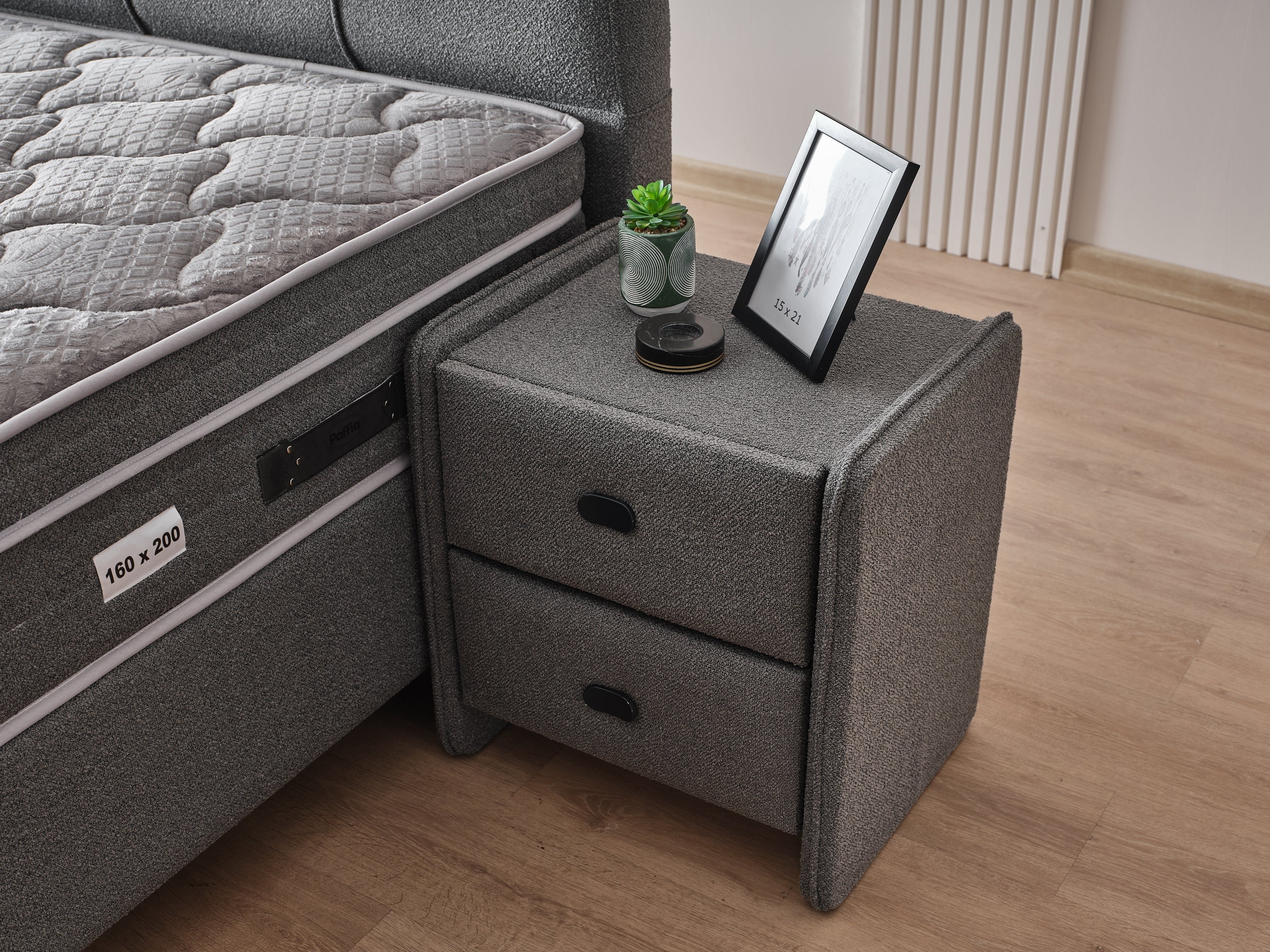Boxspringbett  LOTTİ, mit Bettkasten inkl. Matratze