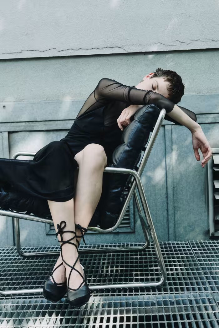 Dancing Skin Sneaker