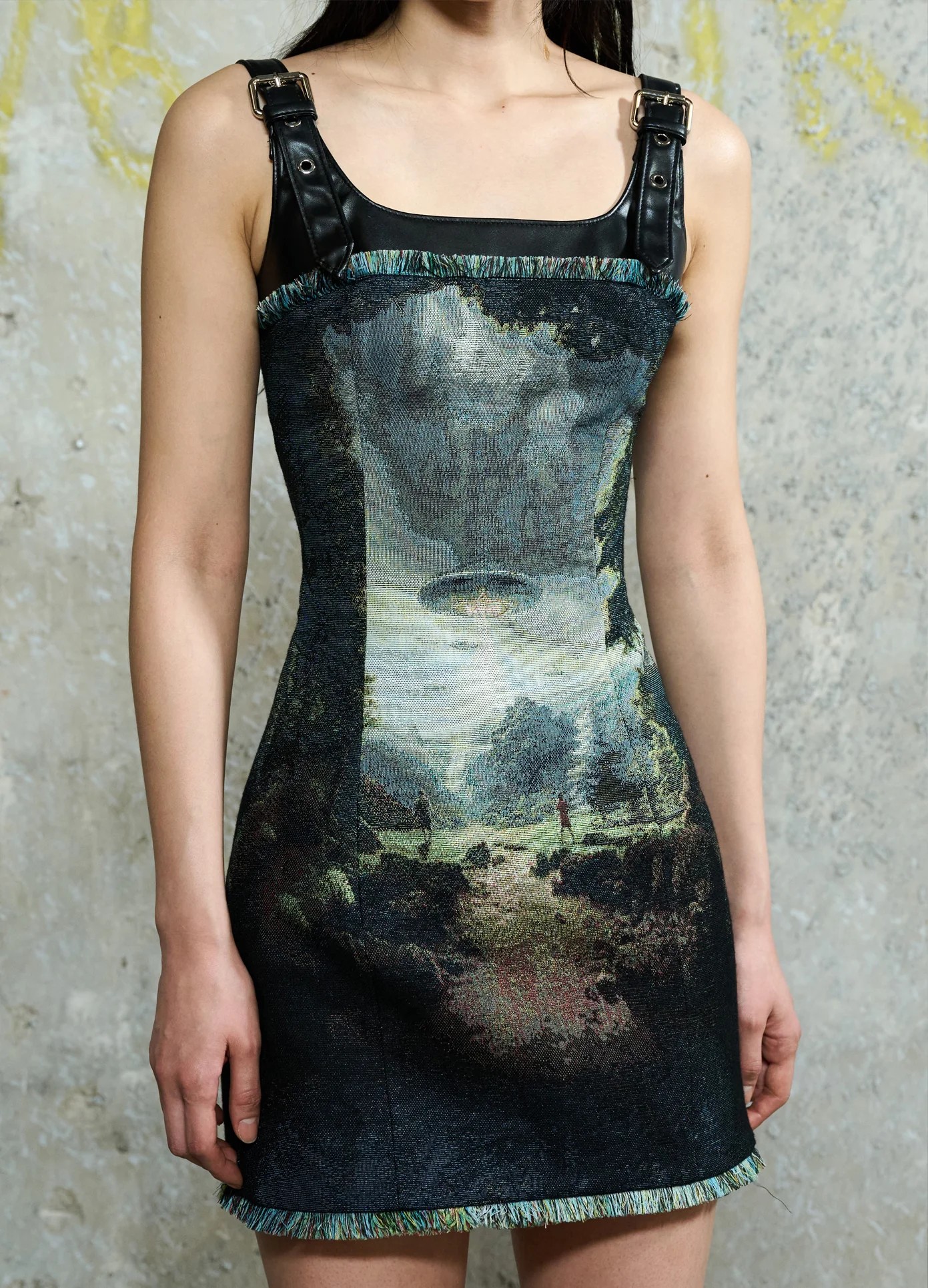 Harness Elbise