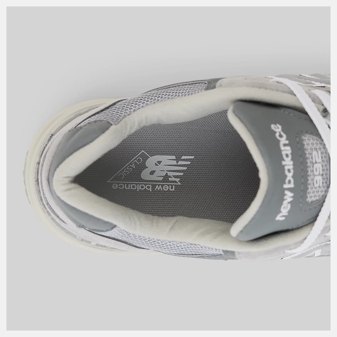 New Balance 992 Sneaker
