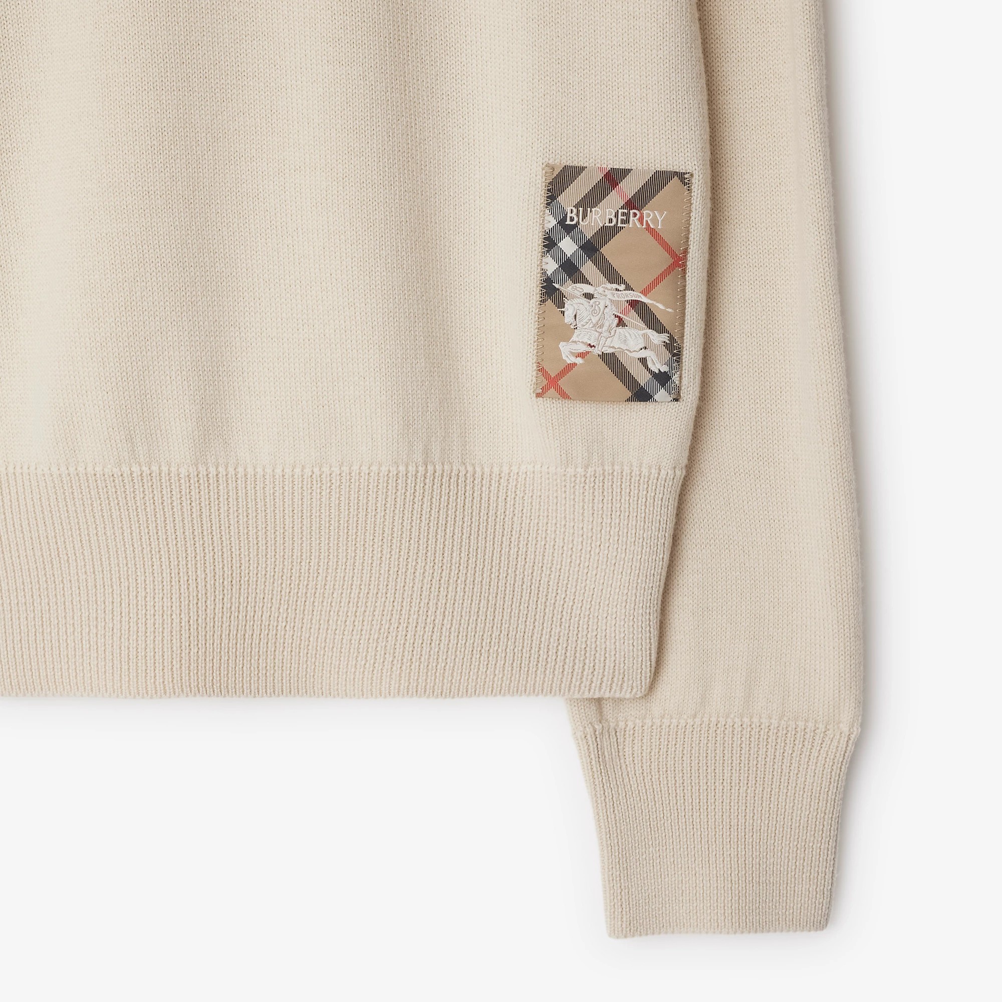 Check Label Yün Kazak