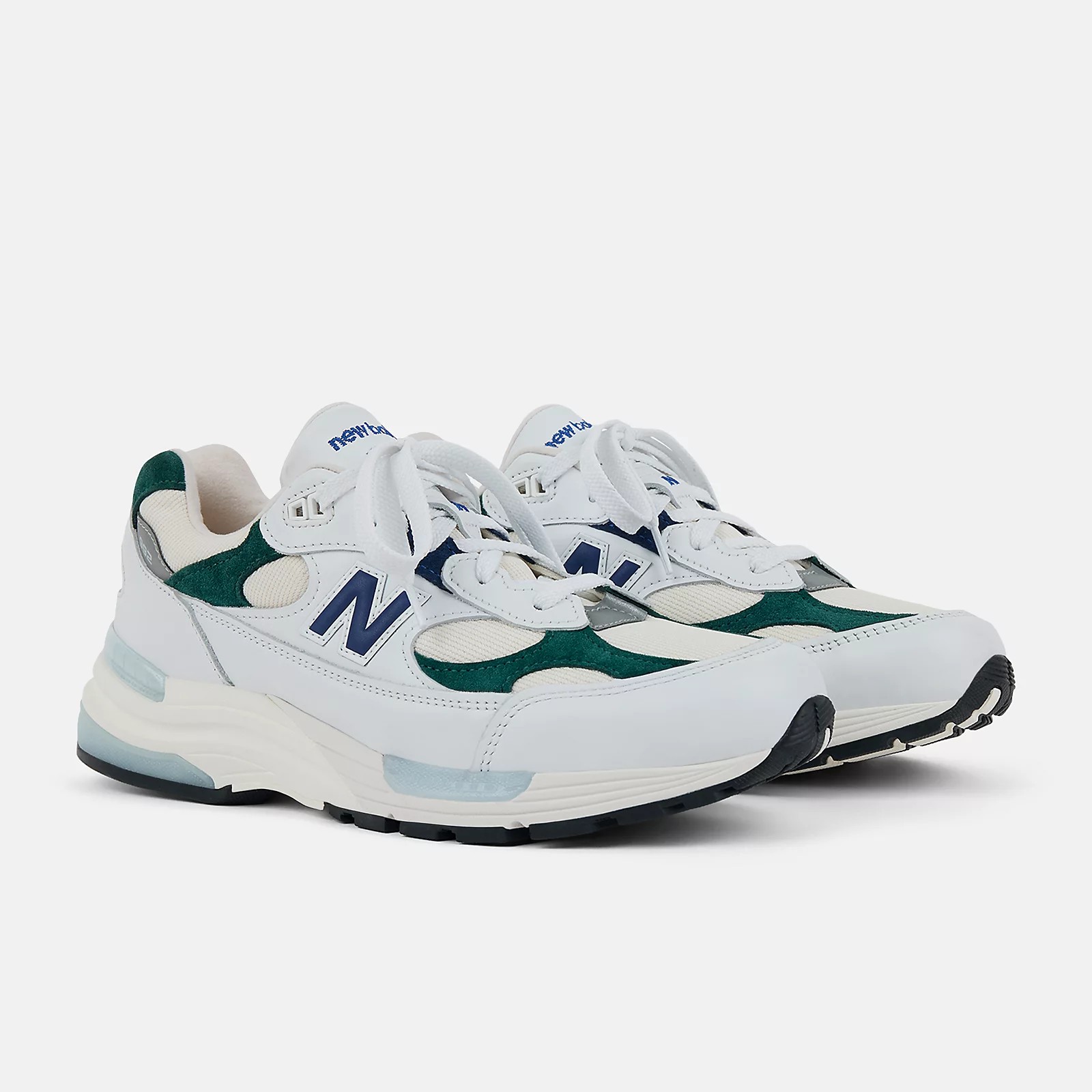 992 Sneaker