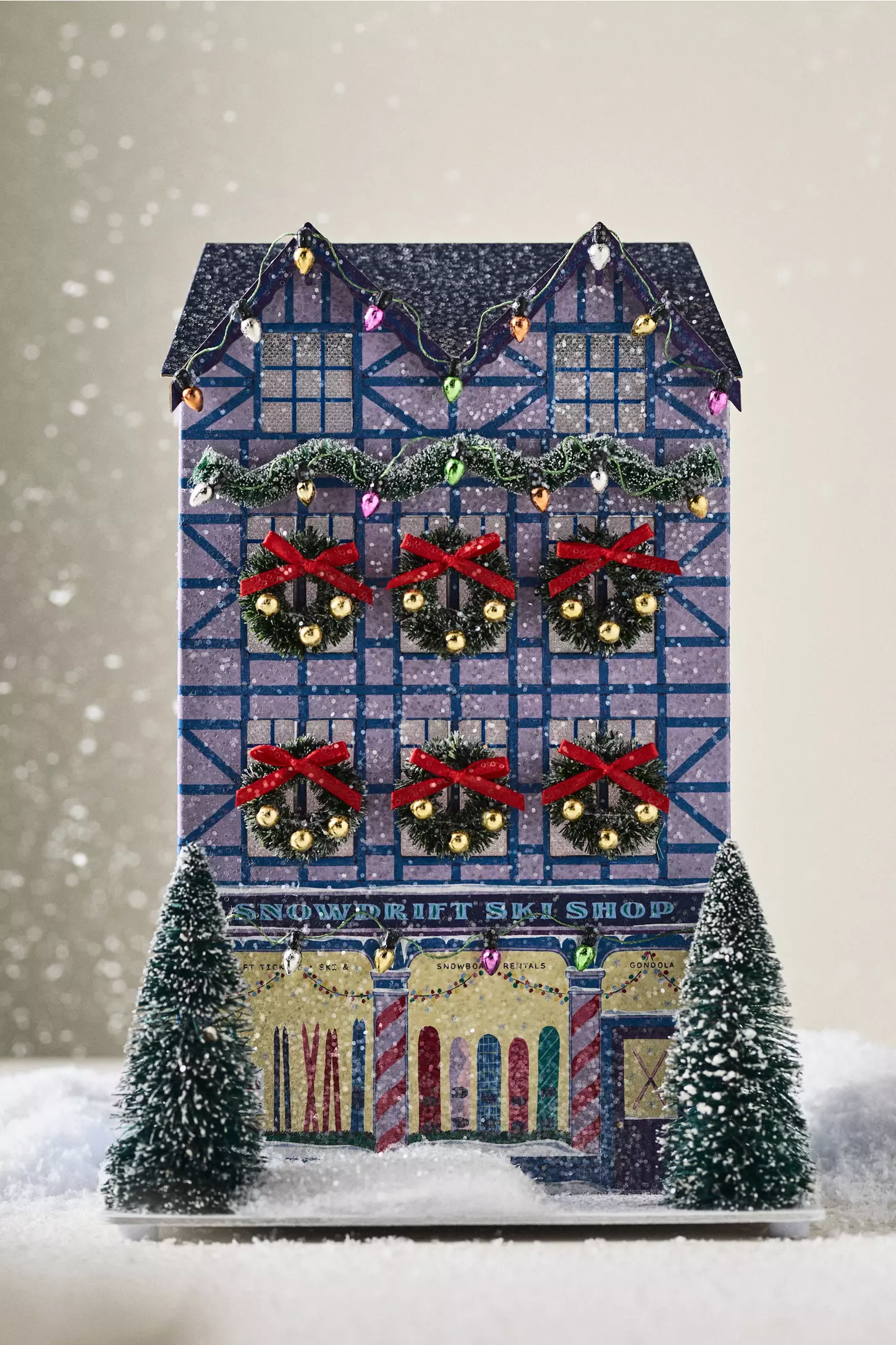Emily Taylor Christmas Tatil Evi