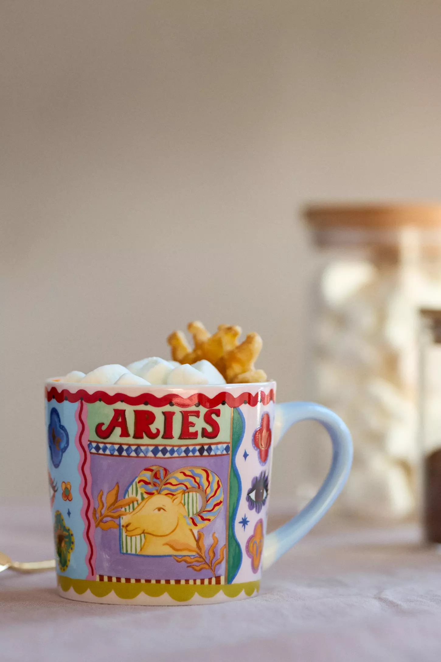 Eleanor Bowmer Burç Kupa