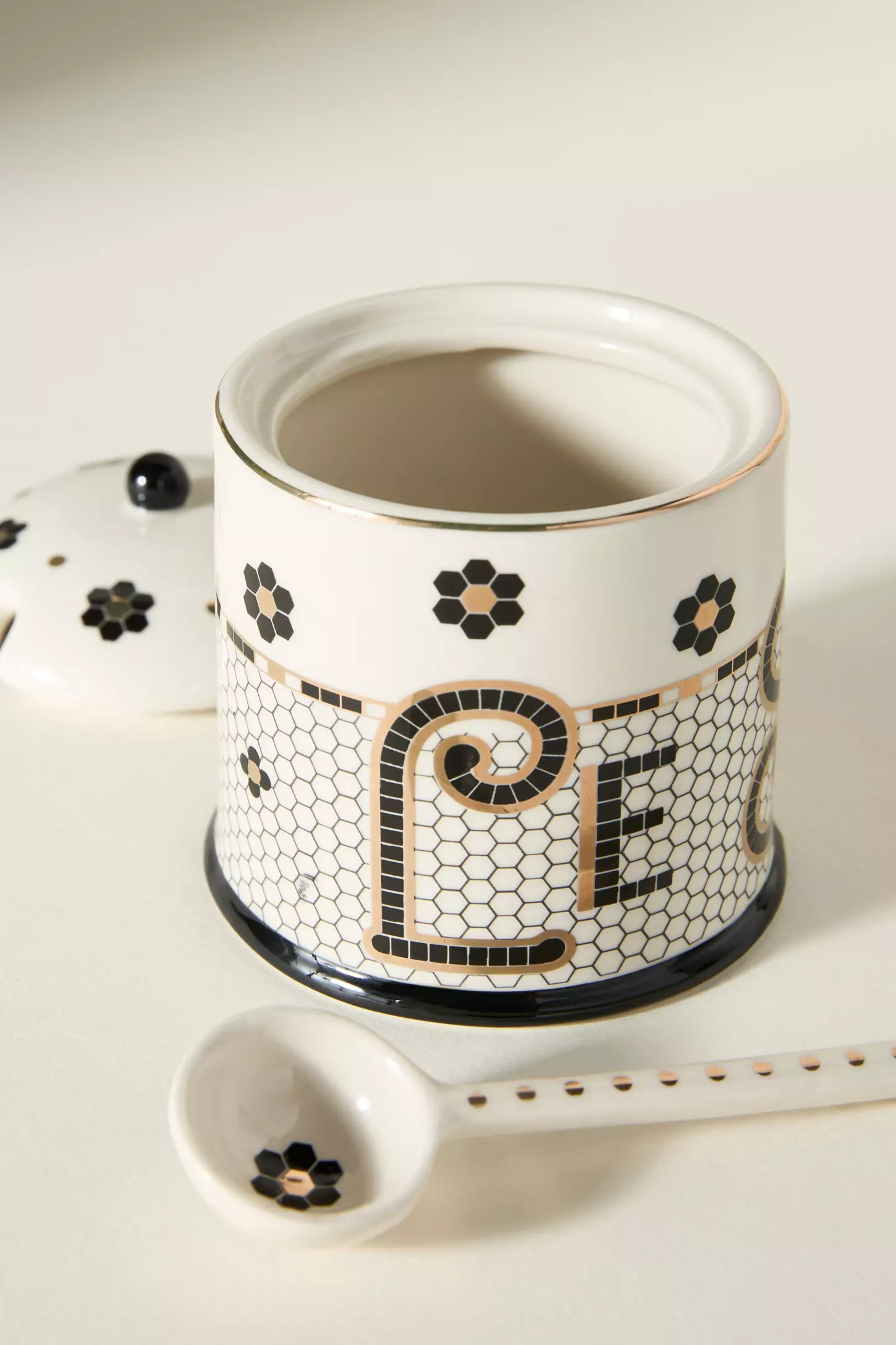 Bistro Tile Şekerlik