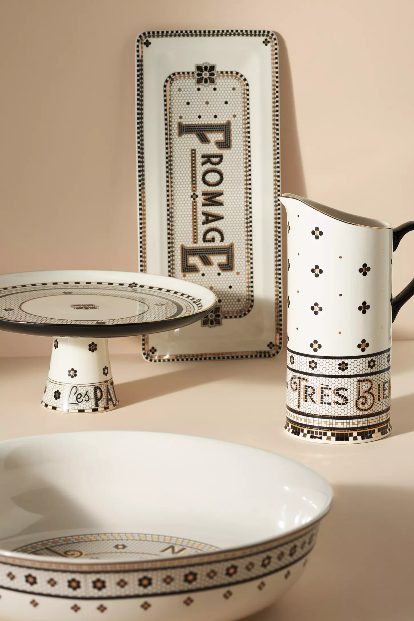 Bistro Tile Kek Standı