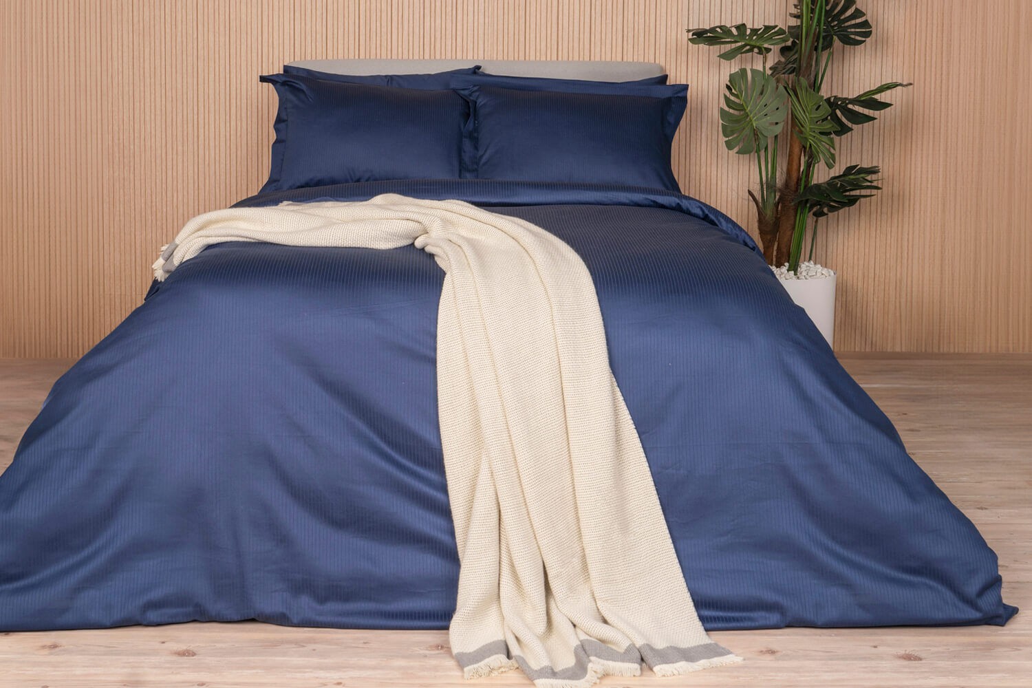 MİLANO Classic Königsblau Bettbezug