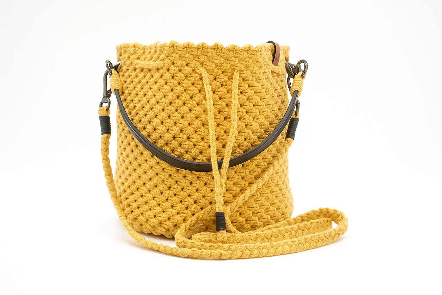 Bucket Bag "Knot & Carry"