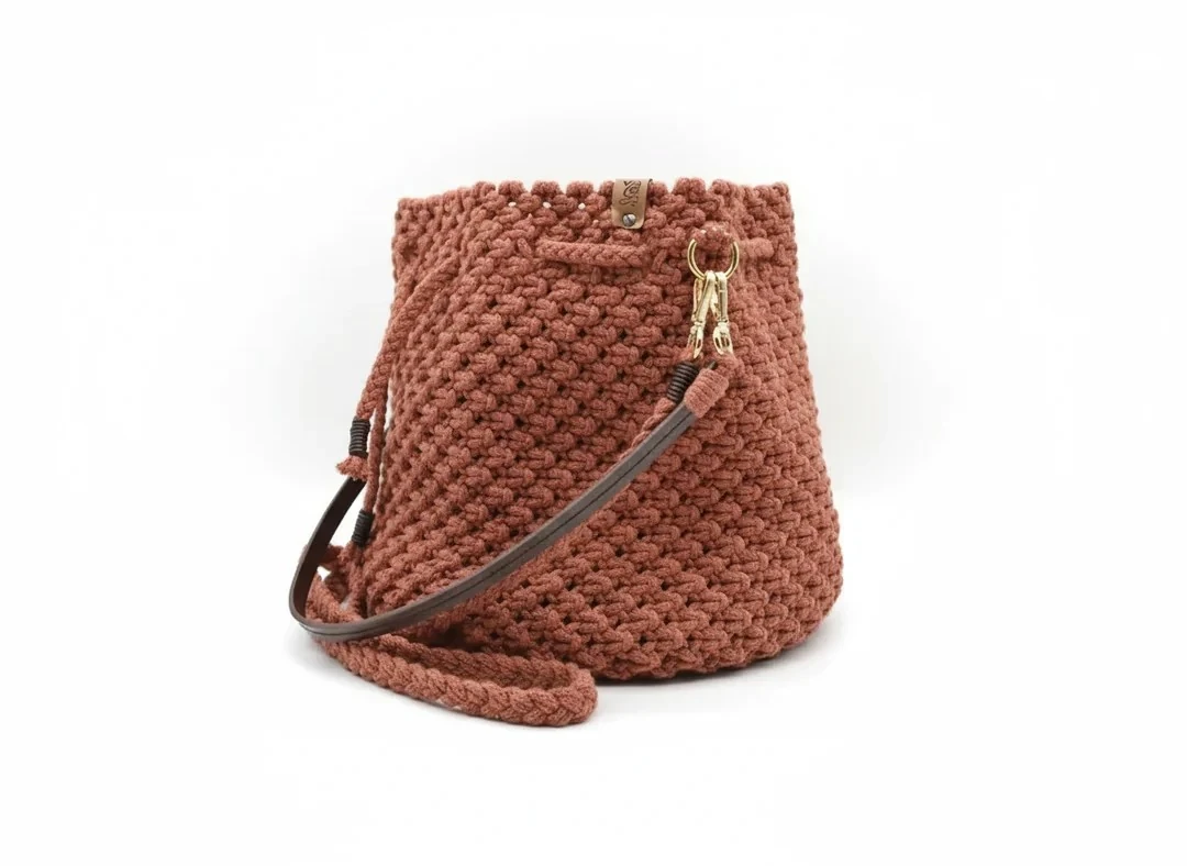 Knot&Carry Maxi Bucket Bag