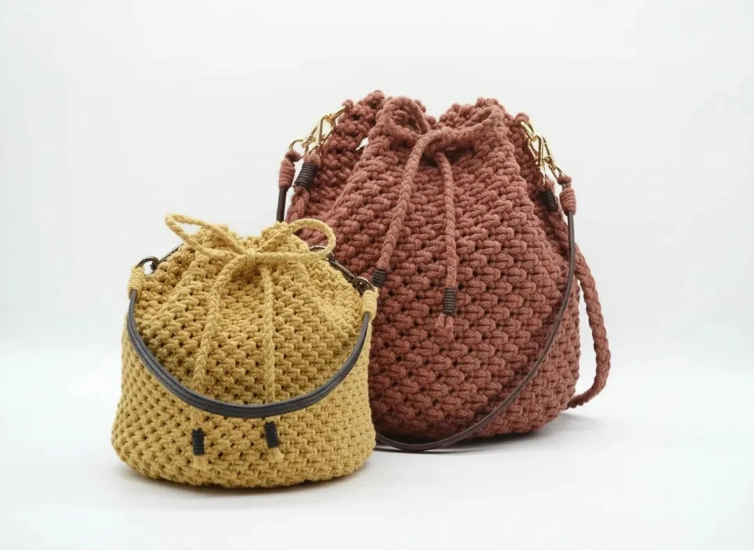 Knot&Carry Maxi Bucket Bag