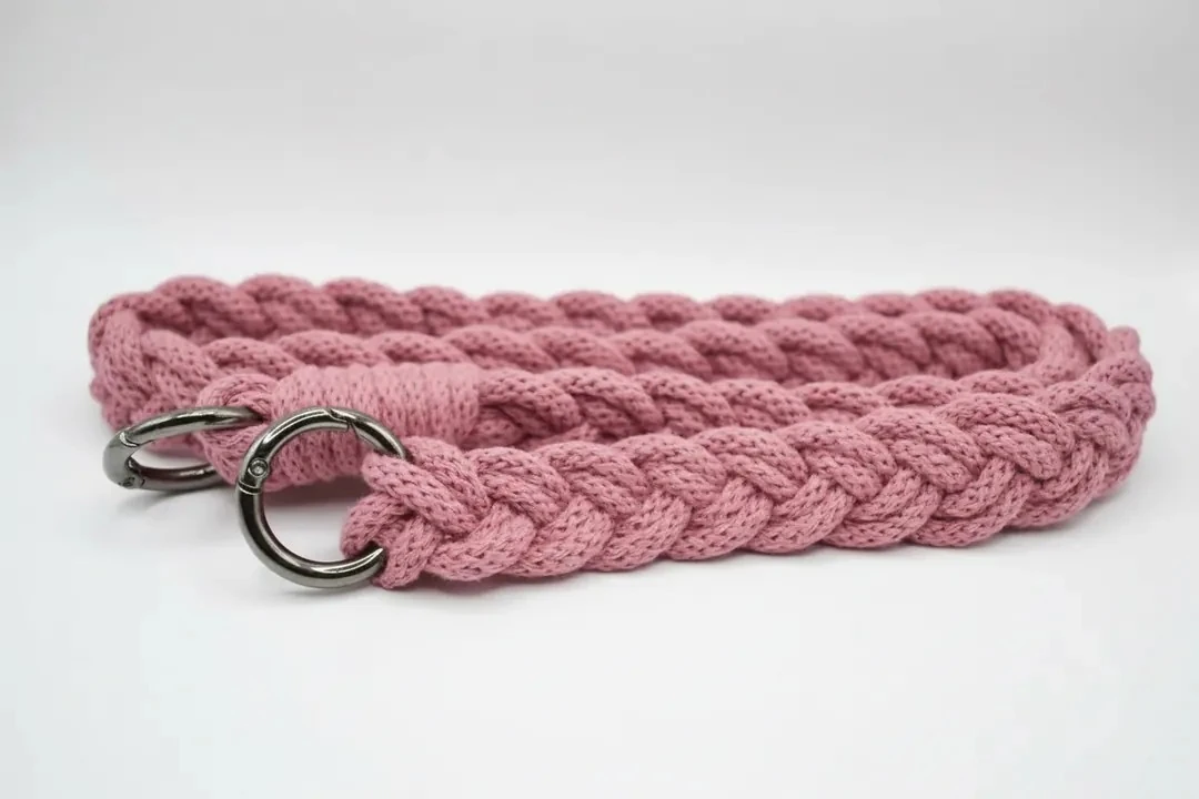 Koran/Buch Cover "Ikra"